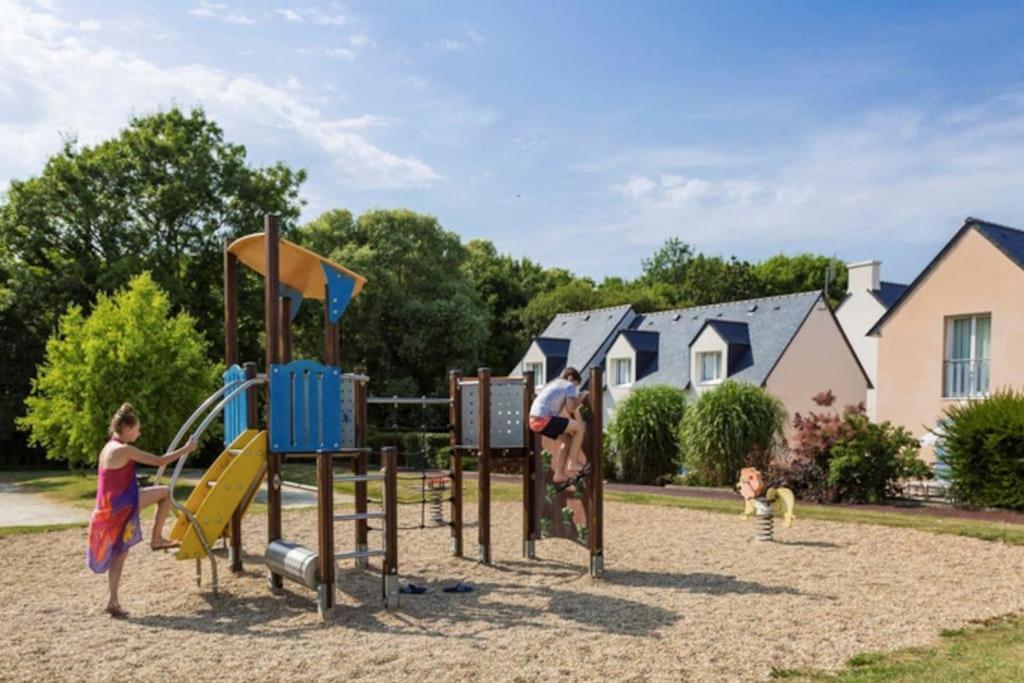 Maison Residence Odalys A Morgat En Bretagne Sur La Presqu'Ile De Crozon Situee A 800 M De La Mer Piscine Chauffee Travaux Piscine Debut Du 1 Er Juin Au 15 Juin 2025 Exterior foto